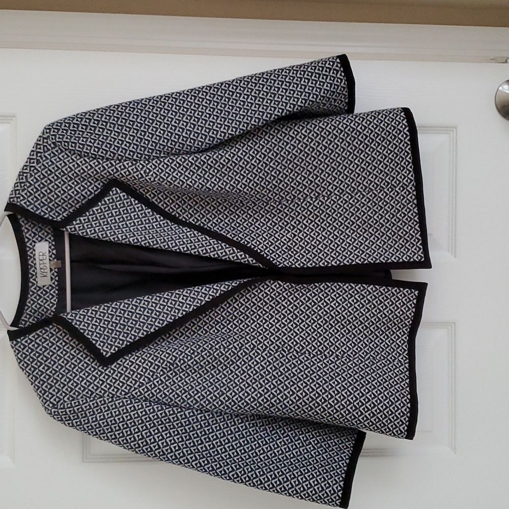 Kasper Woman Blazer Size 14